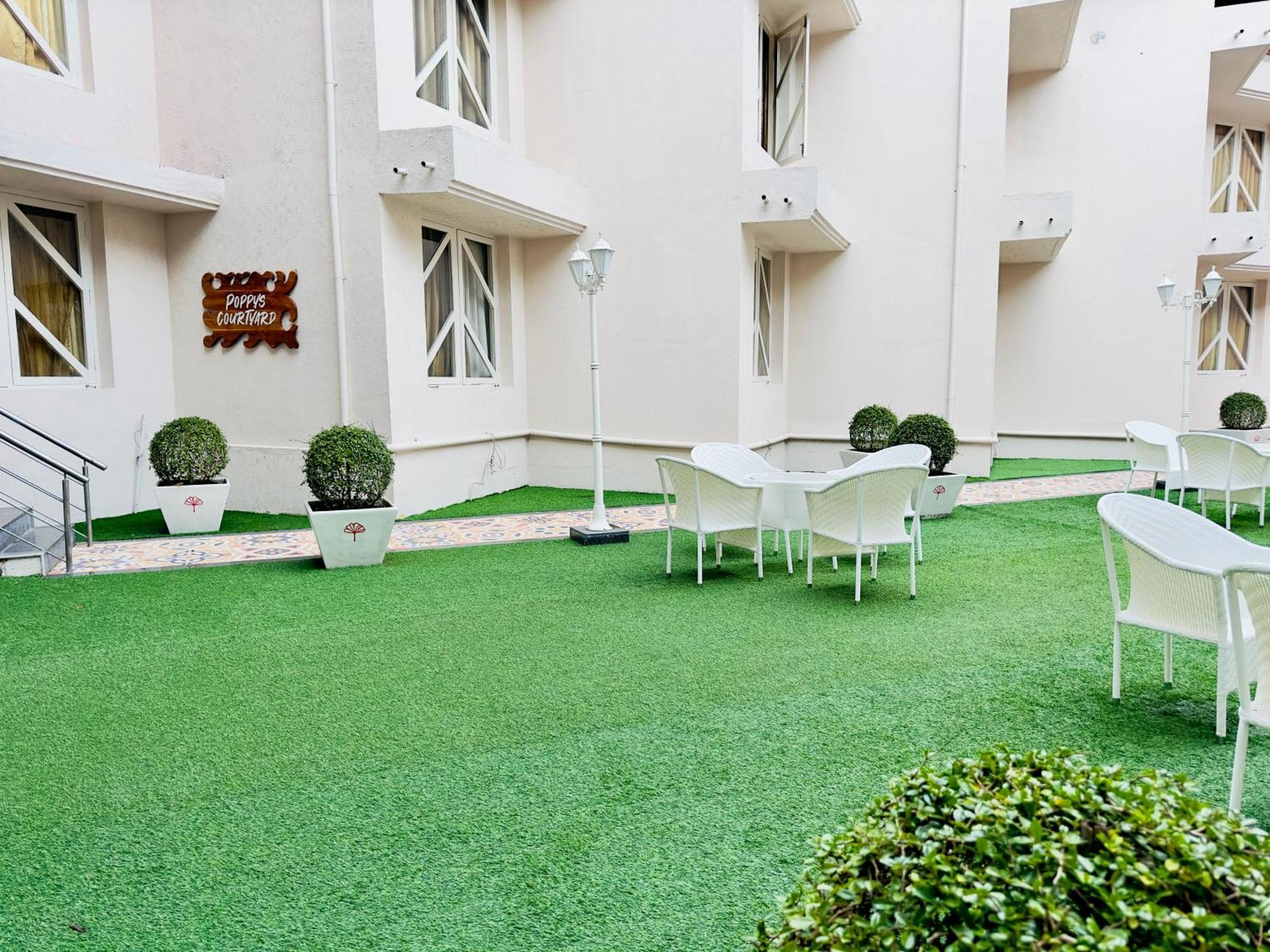 Poppys Pleasant Stay Kodaikanal Eksteriør bilde